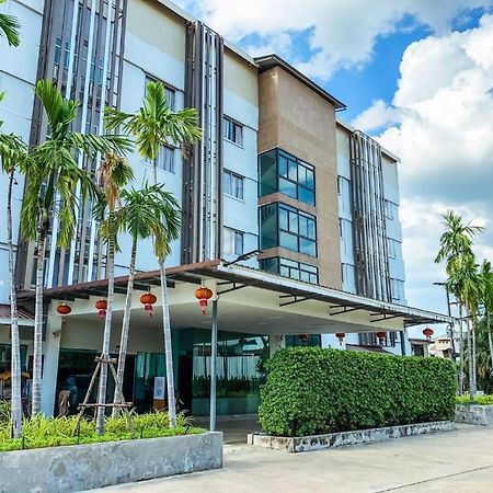 Veethara Boutique Hotel Udon Thani Esterno foto