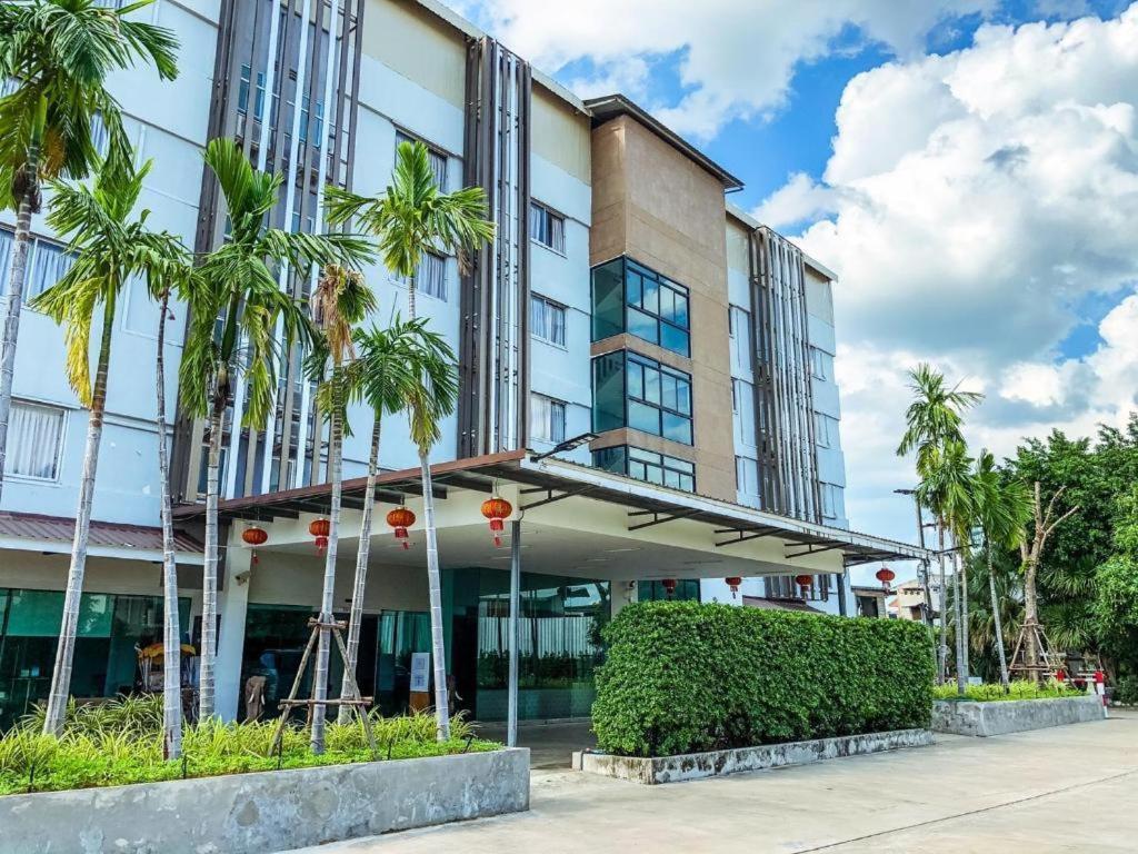 Veethara Boutique Hotel Udon Thani Esterno foto